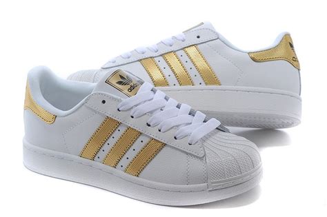 adidas schuh damen goldene streifen|adidas superstar schuhe.